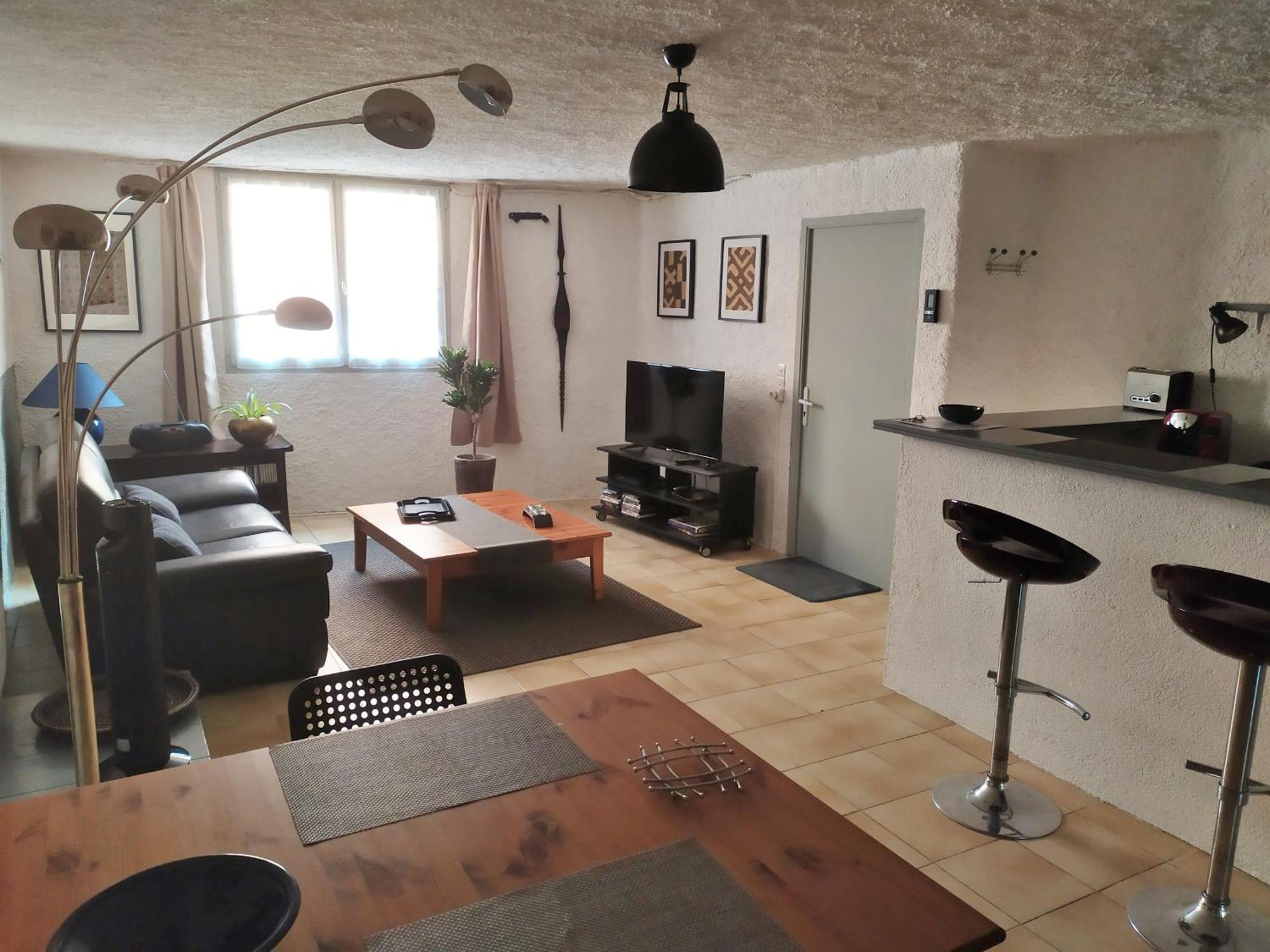 Appartement 55 M2 Proche Commerces Et Parking Rivesaltes Exterior photo