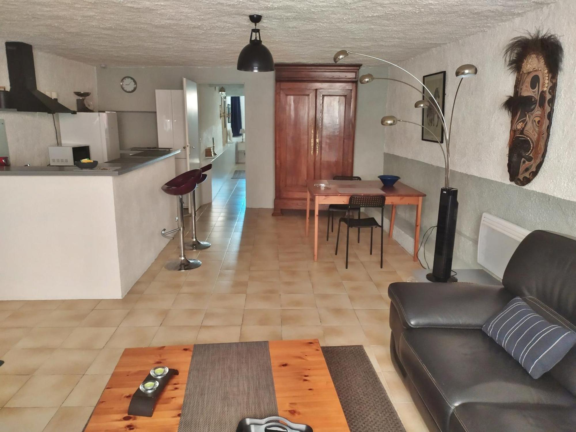 Appartement 55 M2 Proche Commerces Et Parking Rivesaltes Exterior photo